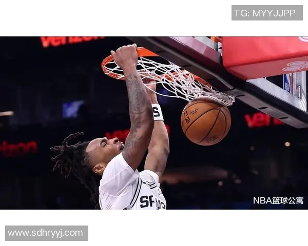 文班亚马三节打卡轻取40分12篮板两双，马刺大胜湖人